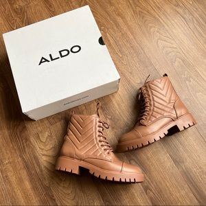 🆕 ALDO Aubree Quilted Combat Boots Size 7.5